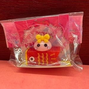 Hoppe-Chan Children’s Day Phone Charm